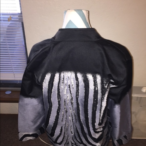 Jacket - Picture 2 of 3